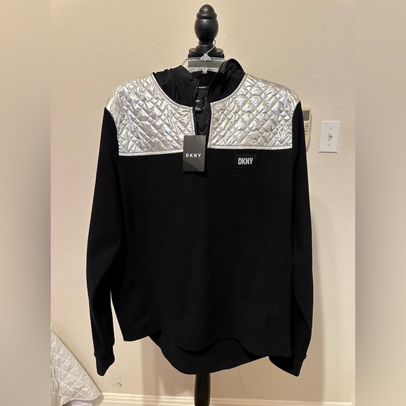 DKNY Black Top with Silver Quilted hoodie. Size Medium. NWT. - Picture 3 of 11